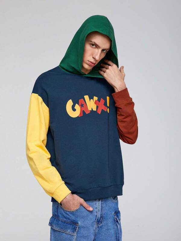 8060 1t-006 Capucha con estampado de letra de color combinado