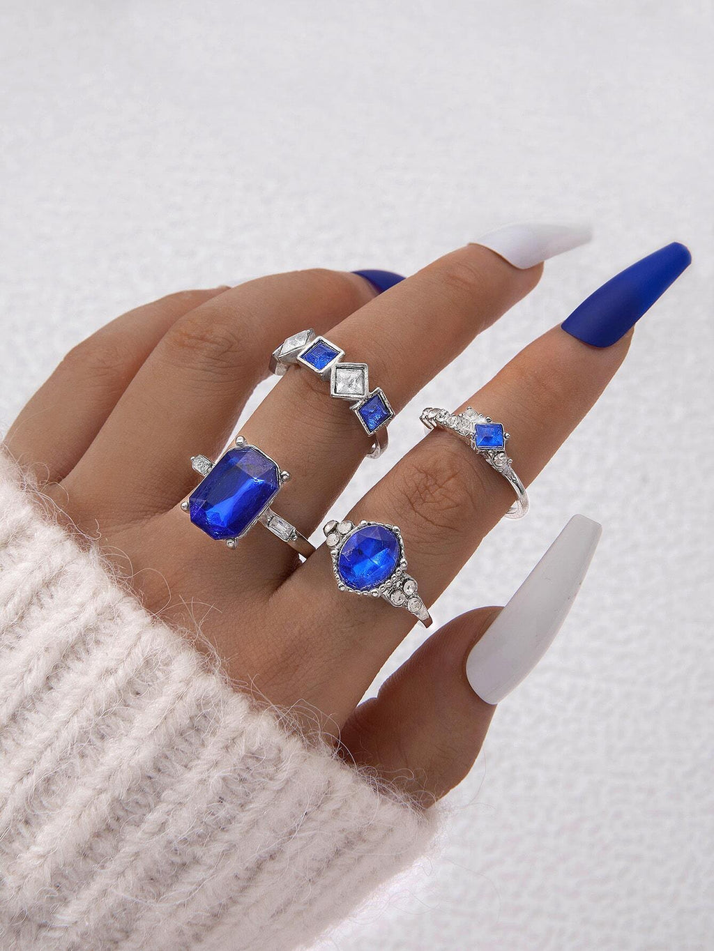 7482 1b-030 Set 4 piezas simple con diseño geométrico Anillo de aleación Set con con diamante de imitación