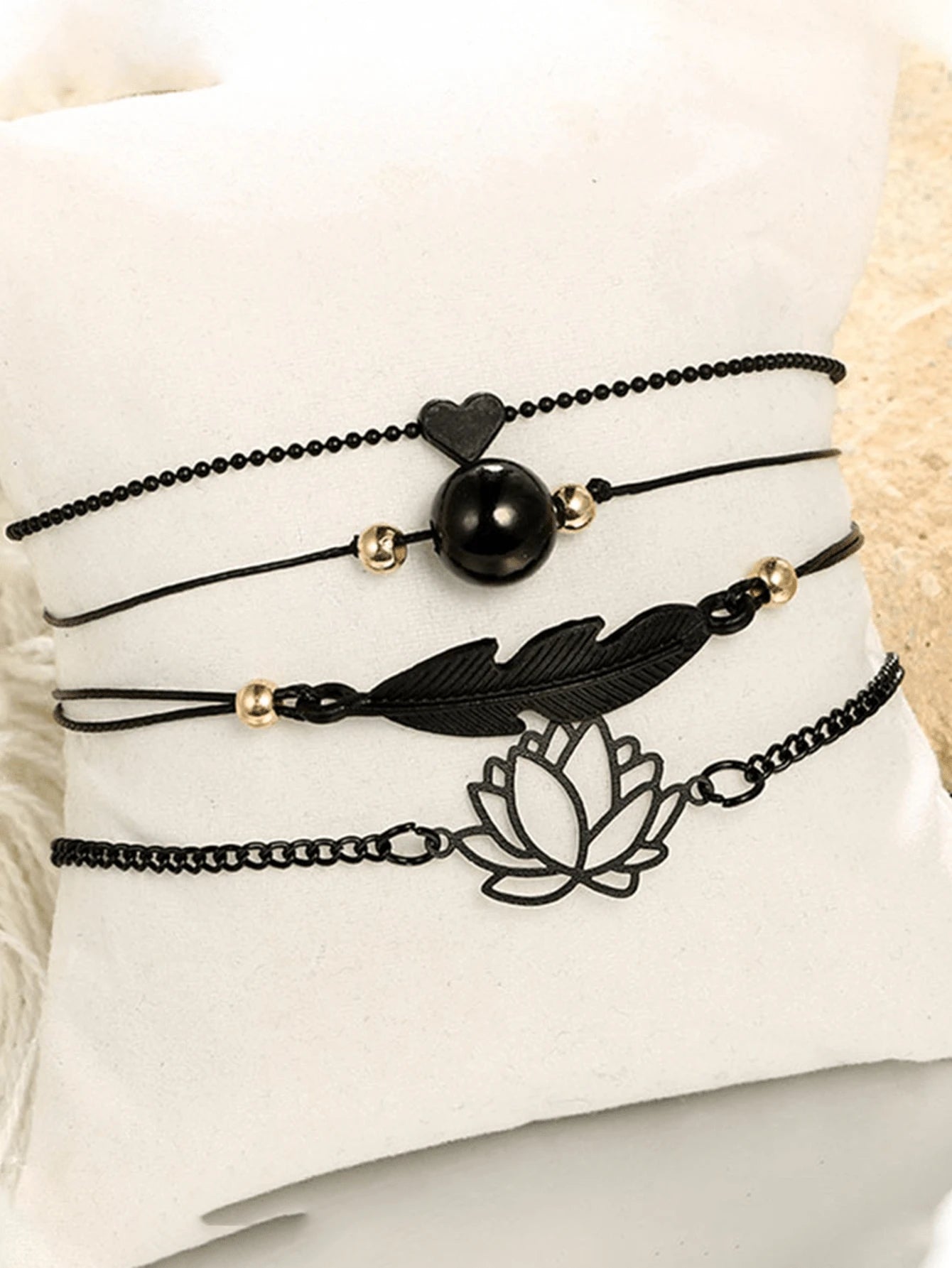 10909 1b-012 Cuatro Piezas / Set Lotus