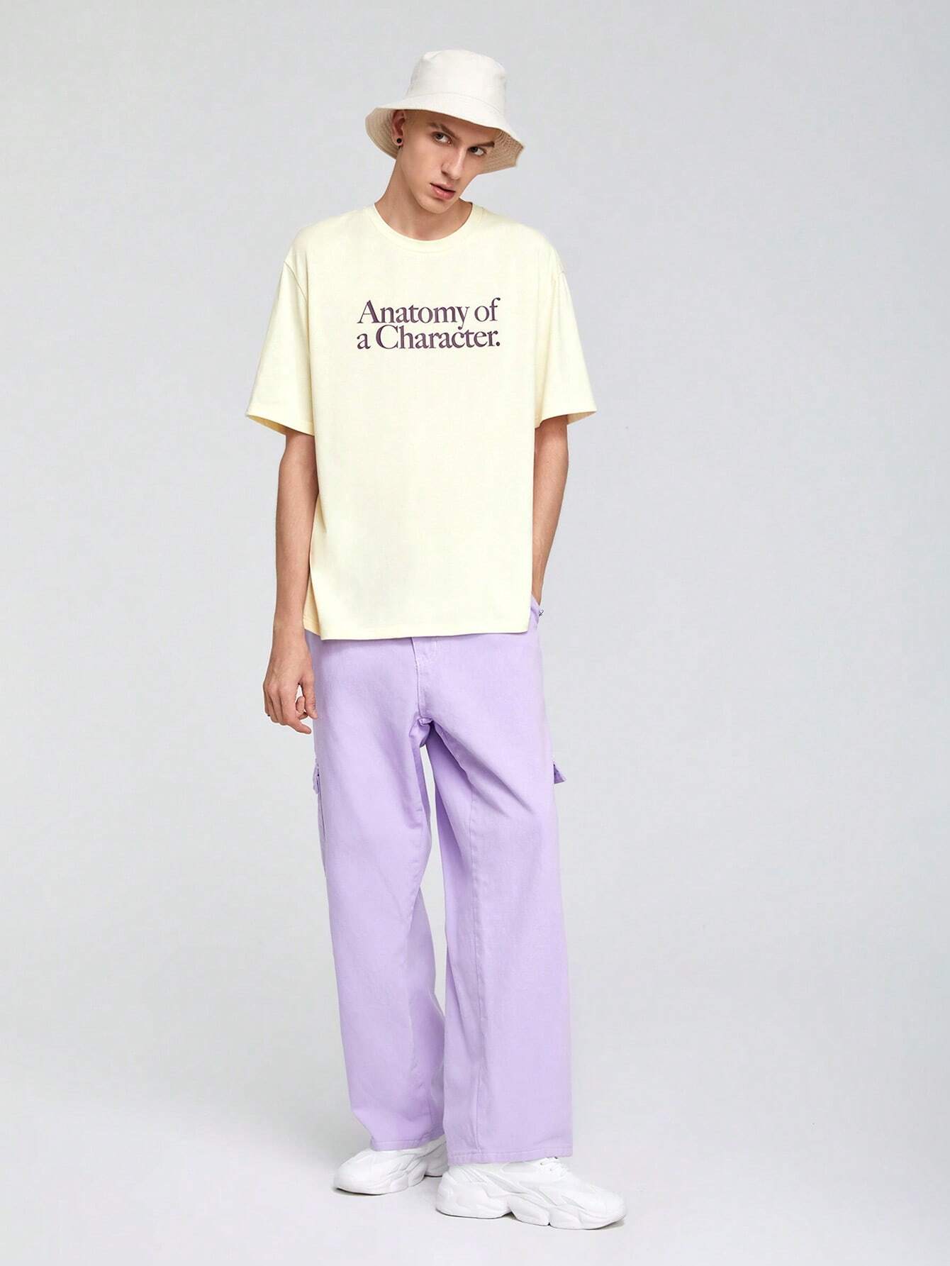 7424 1a-101 Hombres Camiseta de hombros caídos con estampado de slogan y dibujos animados