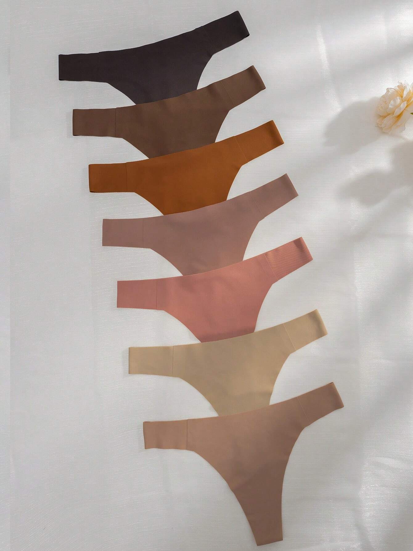 5988 7 piezas Bragas unicolor invisible