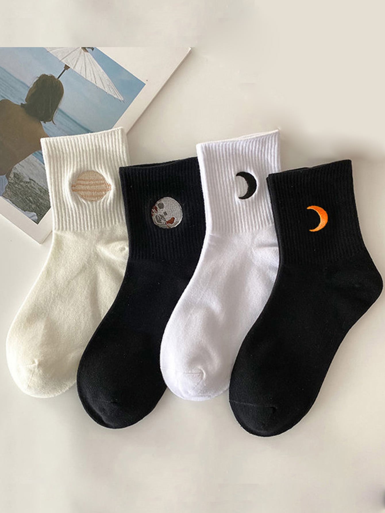 5989 a01-12 4 Pares/pack Calcetines Cortos Para Hombre Con Diseño De Luna