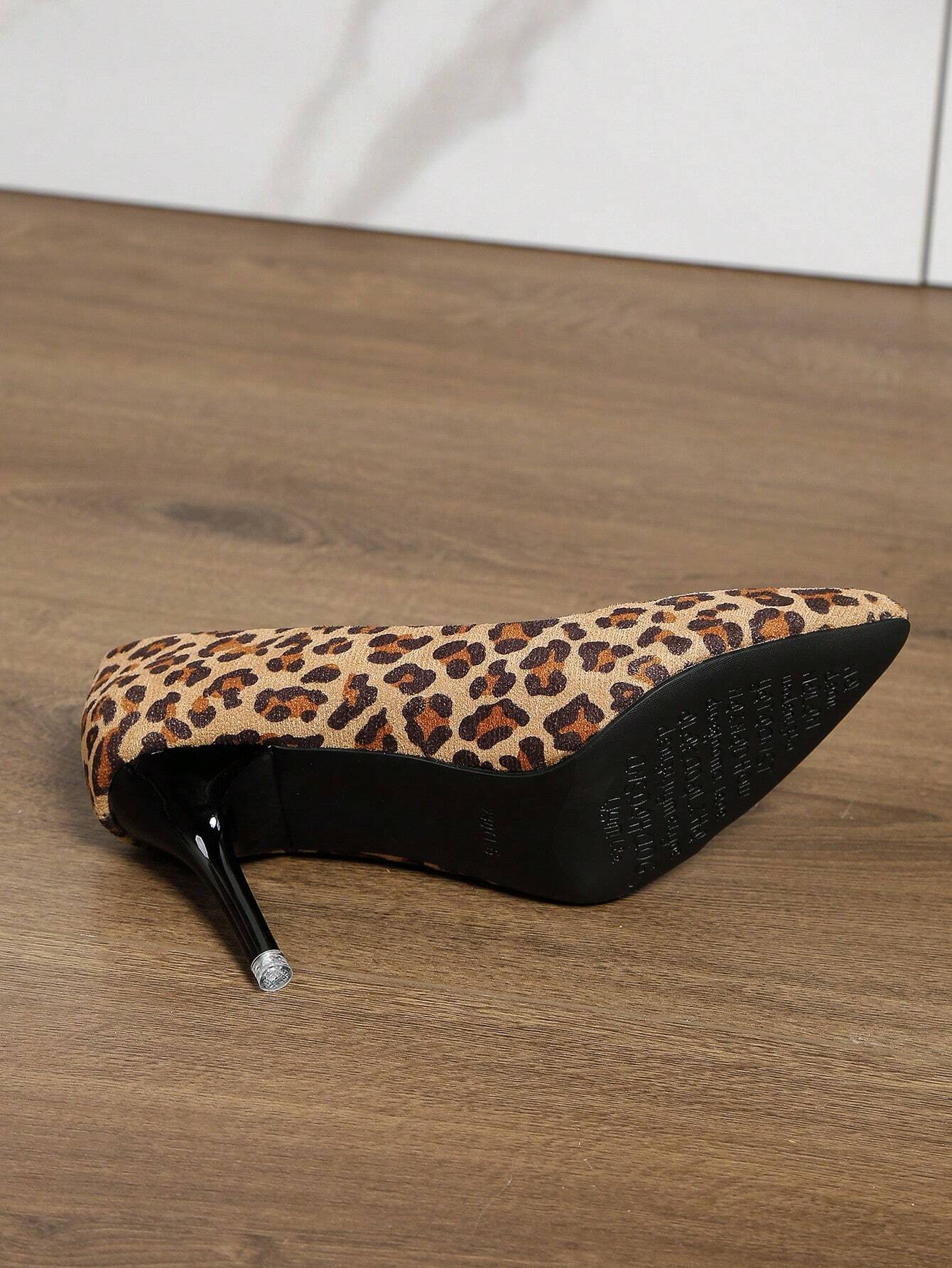 6116 T-001 Zapatos de tacón de aguja de mujeres con estampado de leopardo de color combinado estilete