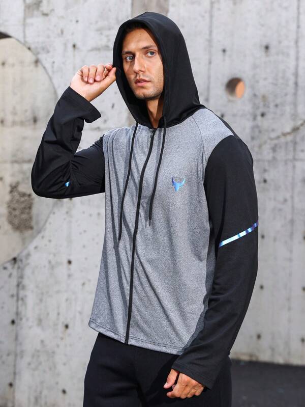 5496 1t-011 Cazadora deportiva de color combinado con cordón con capucha