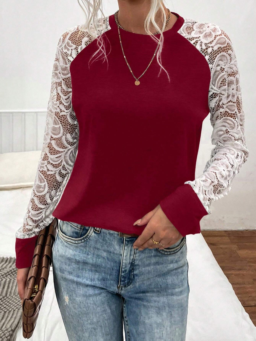 9392 1t-007 Camiseta con encaje en contraste de manga raglán