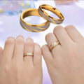 15387 2b-01-05 Anillo tono dorado 2 Pzas