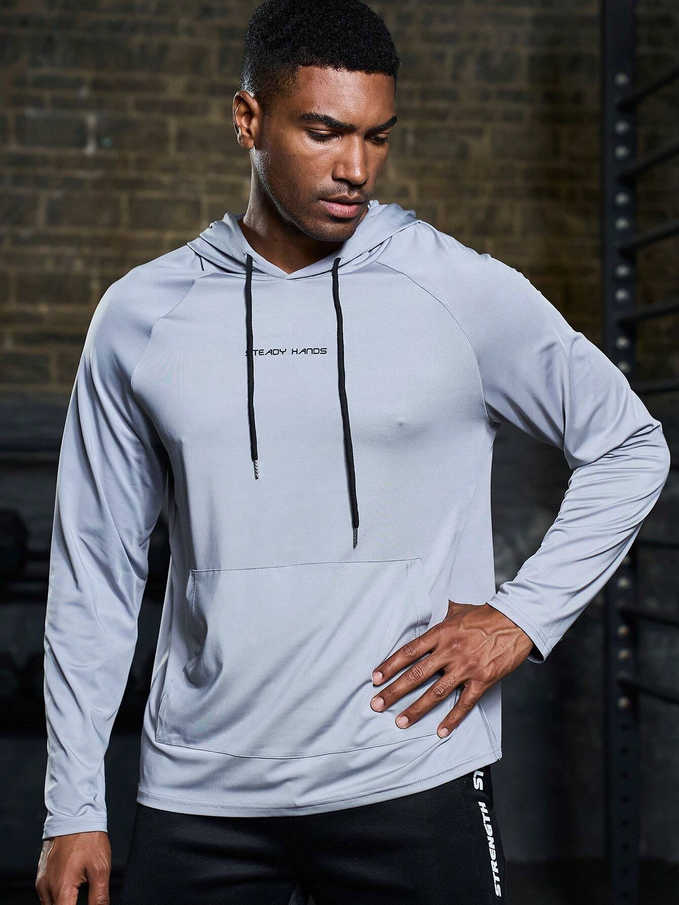 5250 1t-011 Sudadera deportiva con estampado de letra de manga raglán con cordón con capucha