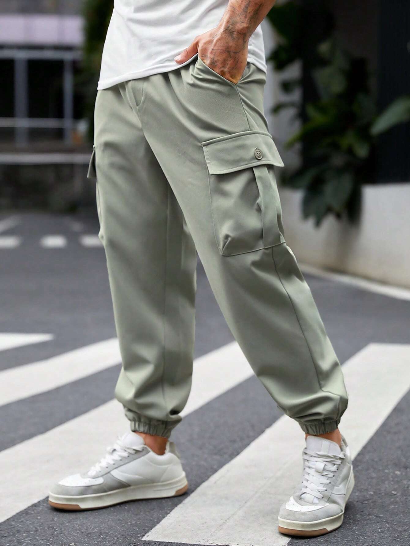 5317 1t-006 Pantalon cargo con bolsillo lateral con solapa
