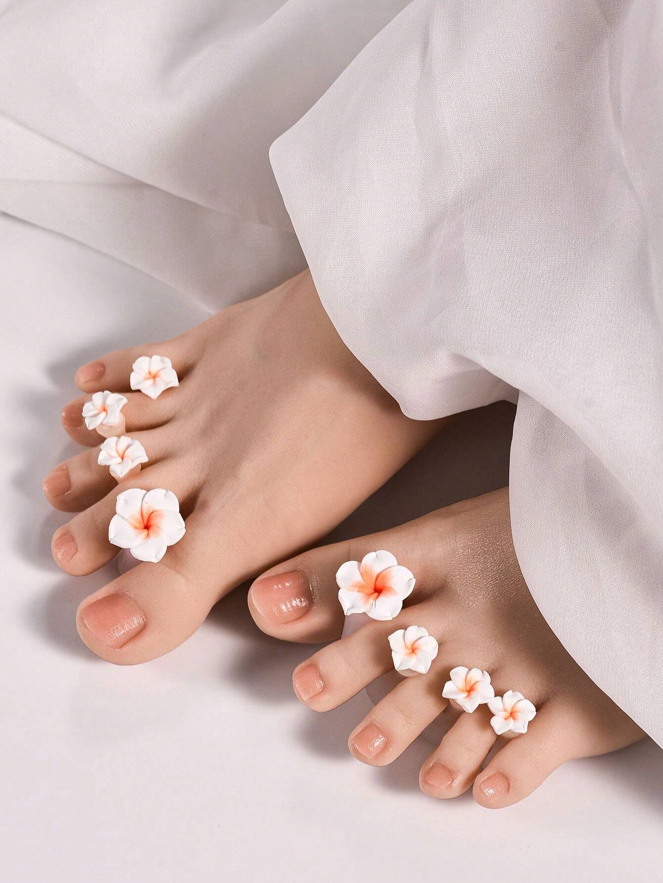 6100 1b-063 Set 8 Separadores De Dedos De Silicona Con Forma De Flor Blanca