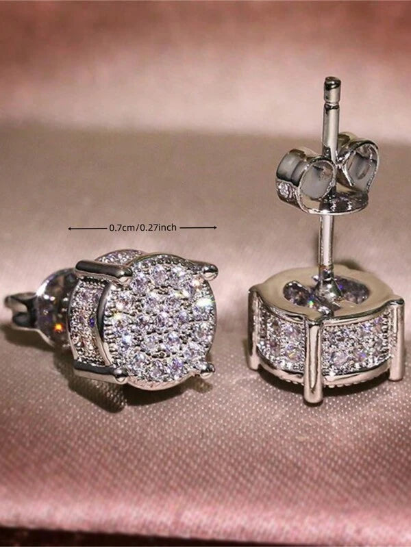7838 b03-10 Un Par De Aretes Redondos Incrustado Con Cuatro Piedras Preciosas