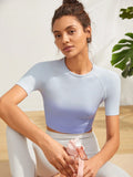7982 1t-007 Camiseta deportiva crop de ombré de manga raglán