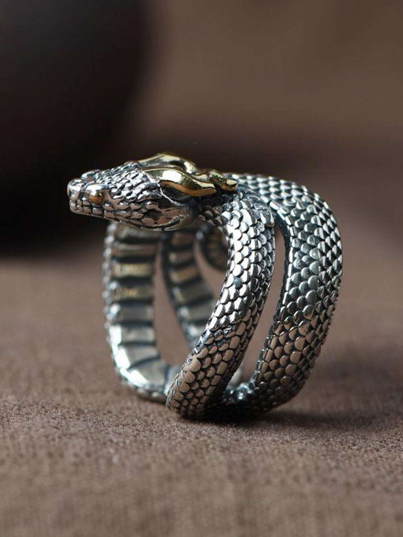 9483 b03-18 Anillo en forma de serpiente