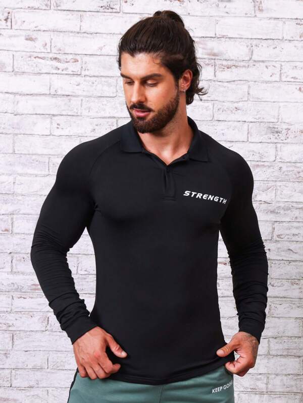 6924 1t-006 Camisa polo con estampado de letra de manga raglán