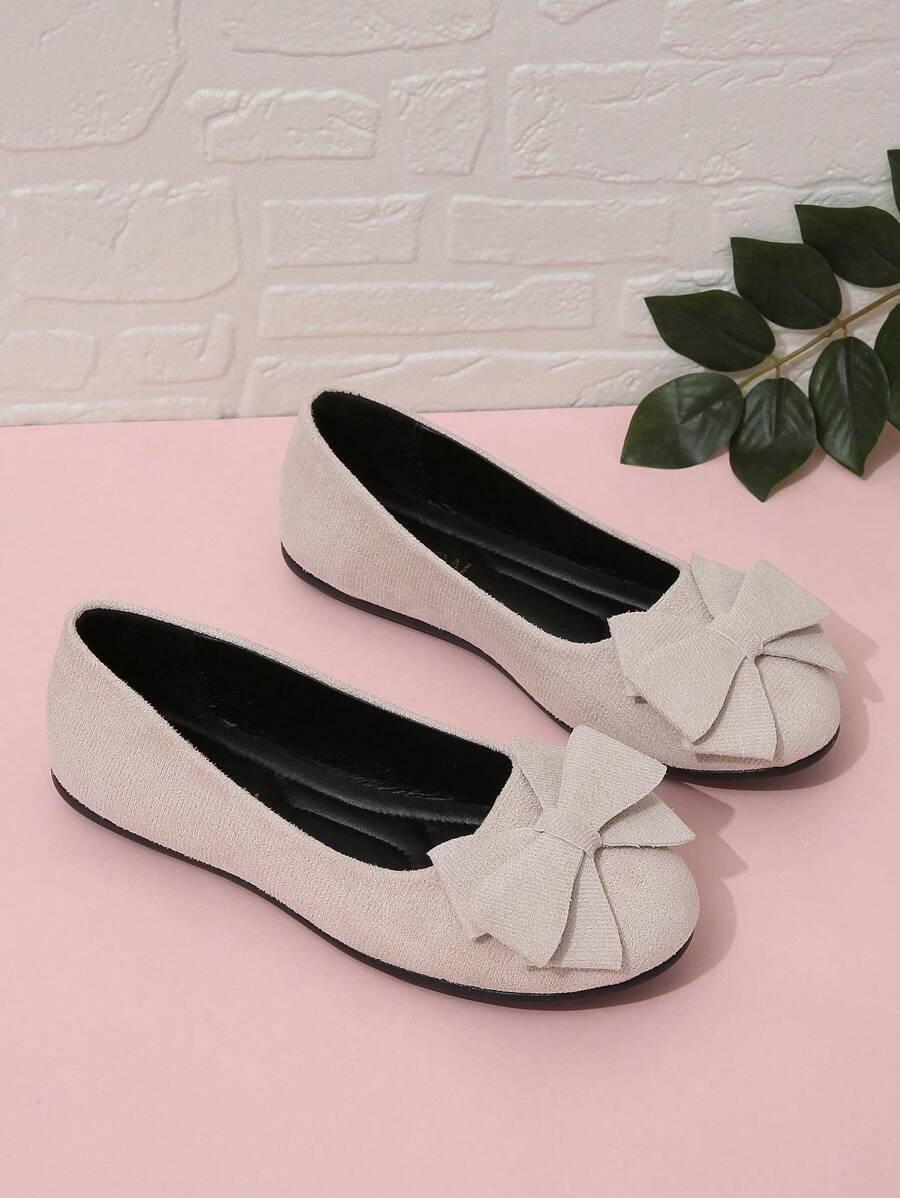 10636 T-001 Bailarinas de mujeres de moda beige punta redonda