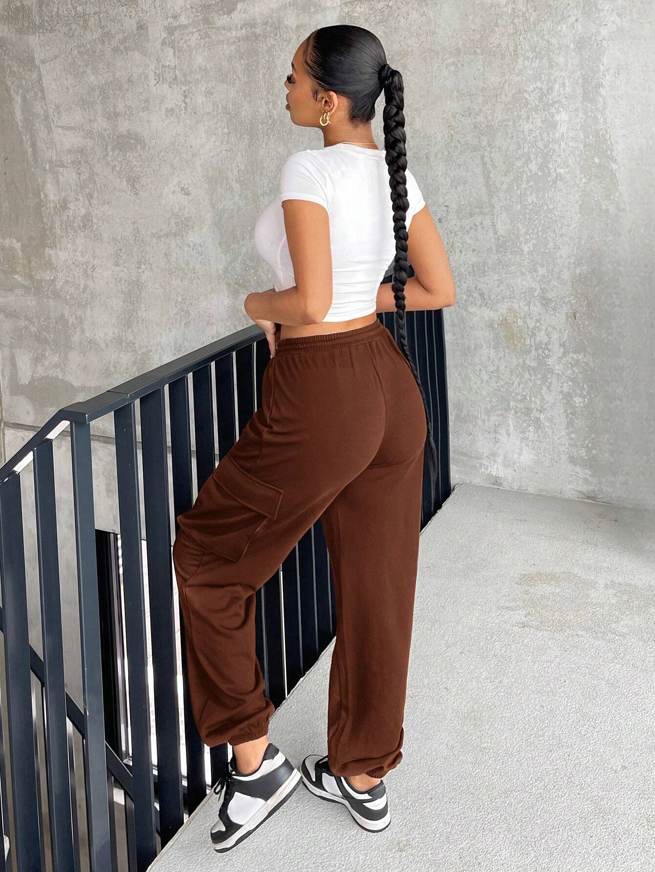 7085 1t-007 Pantalones deportivos cargo unicolor con bolsillo lateral con solapa de cintura con cordón