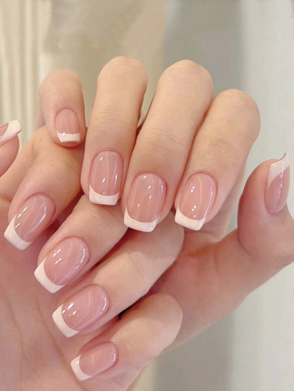 17529 1b-028 Uñas con forma de cuadrado diseños minimalistas 24 Pzas