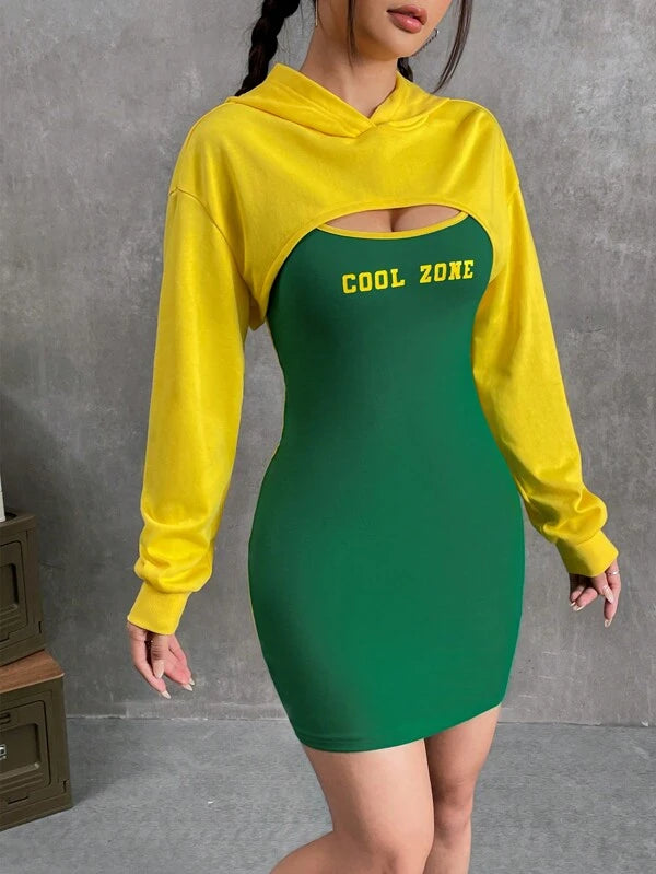 7155 a07-07 Coolane con estampado de letra Vestido de tirantes & Capucha súper crop