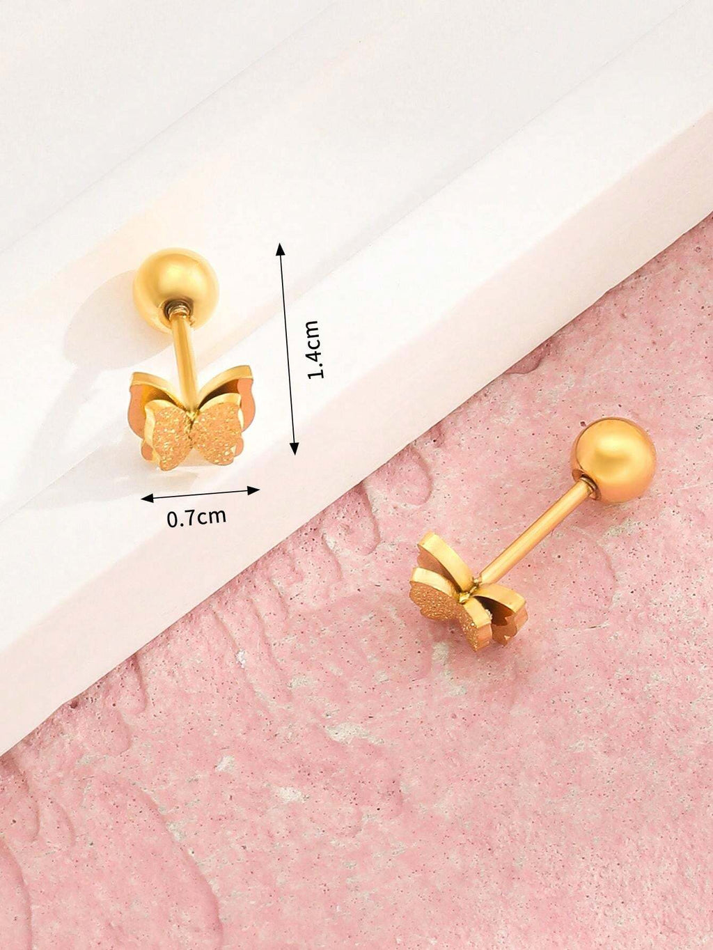 14338 1b-05-07 Arete diseño mariposa 1 Pza