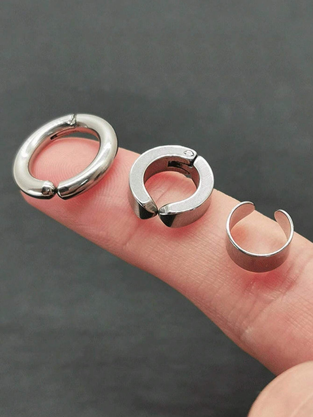 7850 1b-073 Conjunto De 3 Pendientes De Clip De Acero De Titanio Minimalista Y Moderno