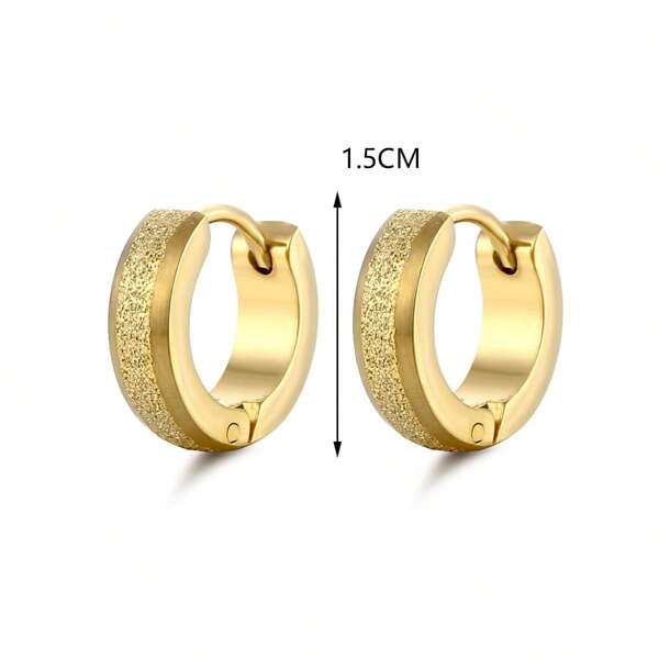 7851 1b-073 Un Par De Pendientes De Argolla Redondos Y Geométricos Con Acabado Mate Simples Y De Moda