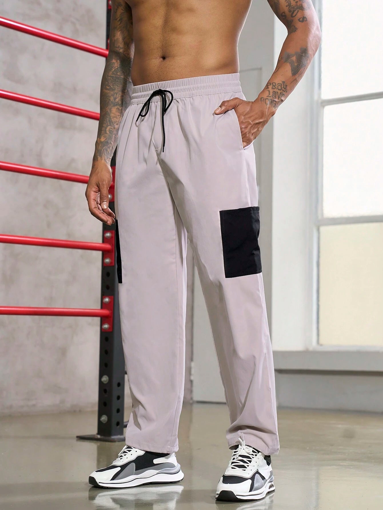 8243 1t-006 Pantalones deportivos panel en contraste de cintura con cordón