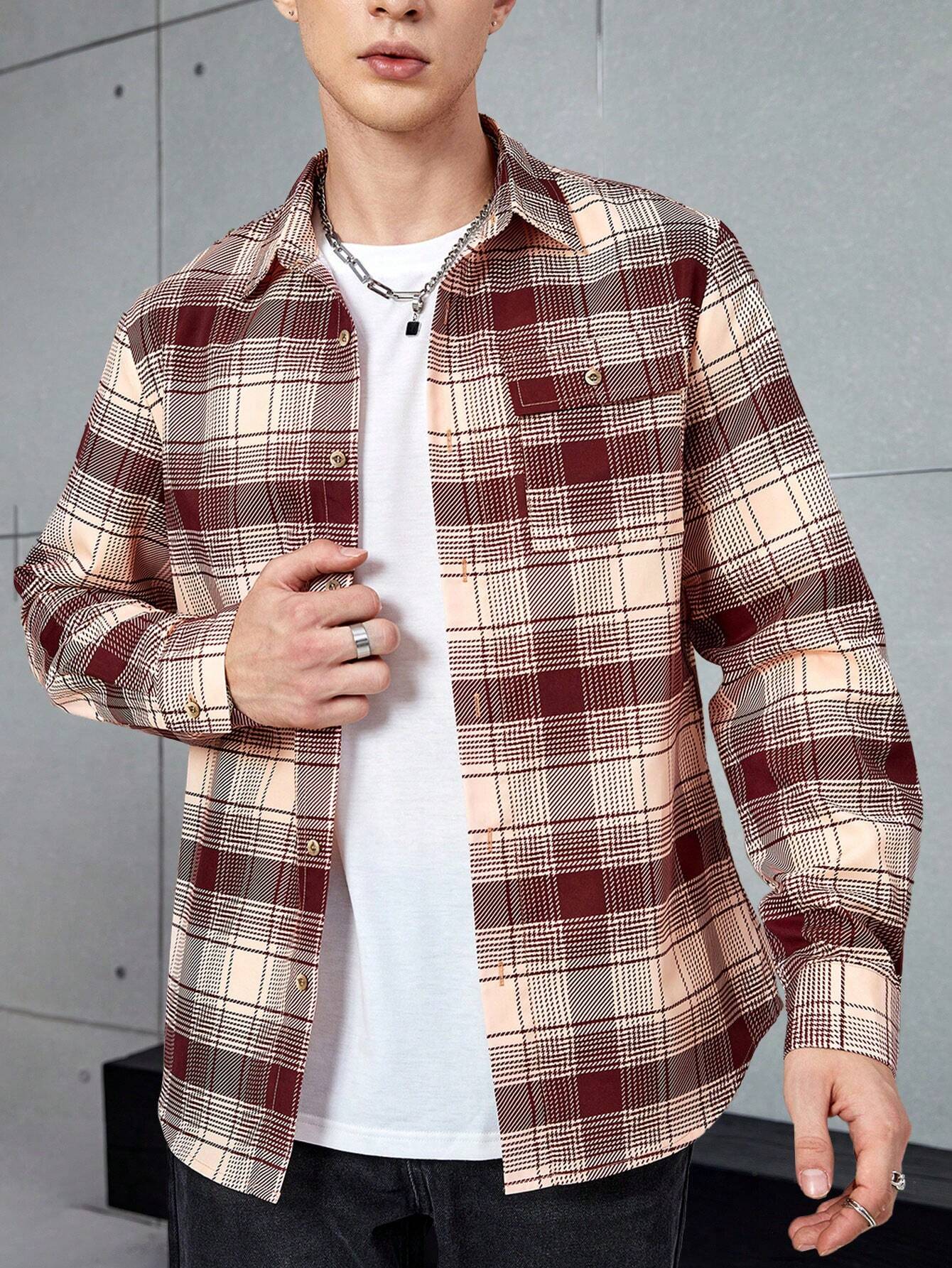 7122 1t-006 Camisa con estampado de cuadros con bolsillo con solapa