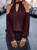 7245 1t-007 Blusa unicolor de hombros descubiertos con abertura delantera