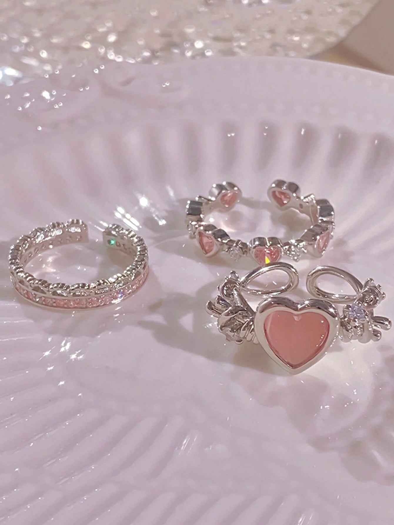 7373 b03-13 Tres Unids/set Conjunto De Anillos Decorados Con Elemento De Corazón De Moda Adecuado Para El Uso Diario De Las Mujeres