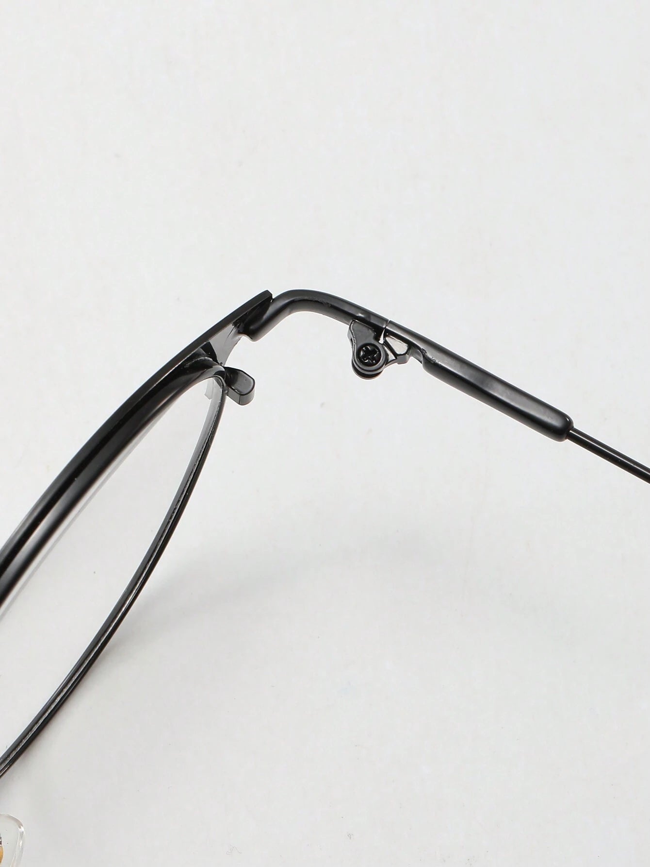16847 1l-385 Gafas redondas metálicas 1 Pza