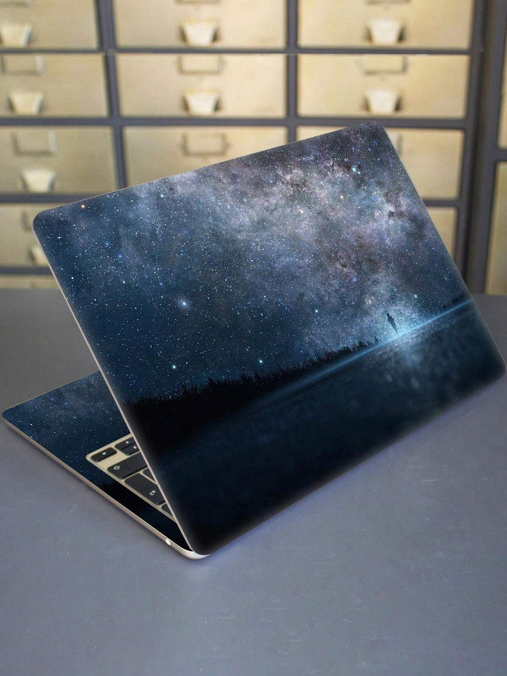 15481 2t-343 Skin Protectora Laptop 2 Pzas