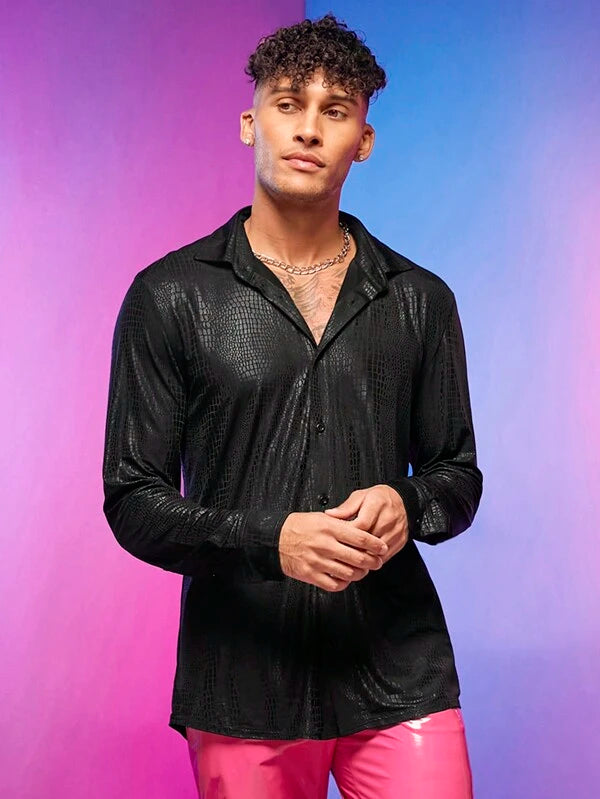 7756 a08-06 Camisa con cocodrilo en relieve con botón delantero