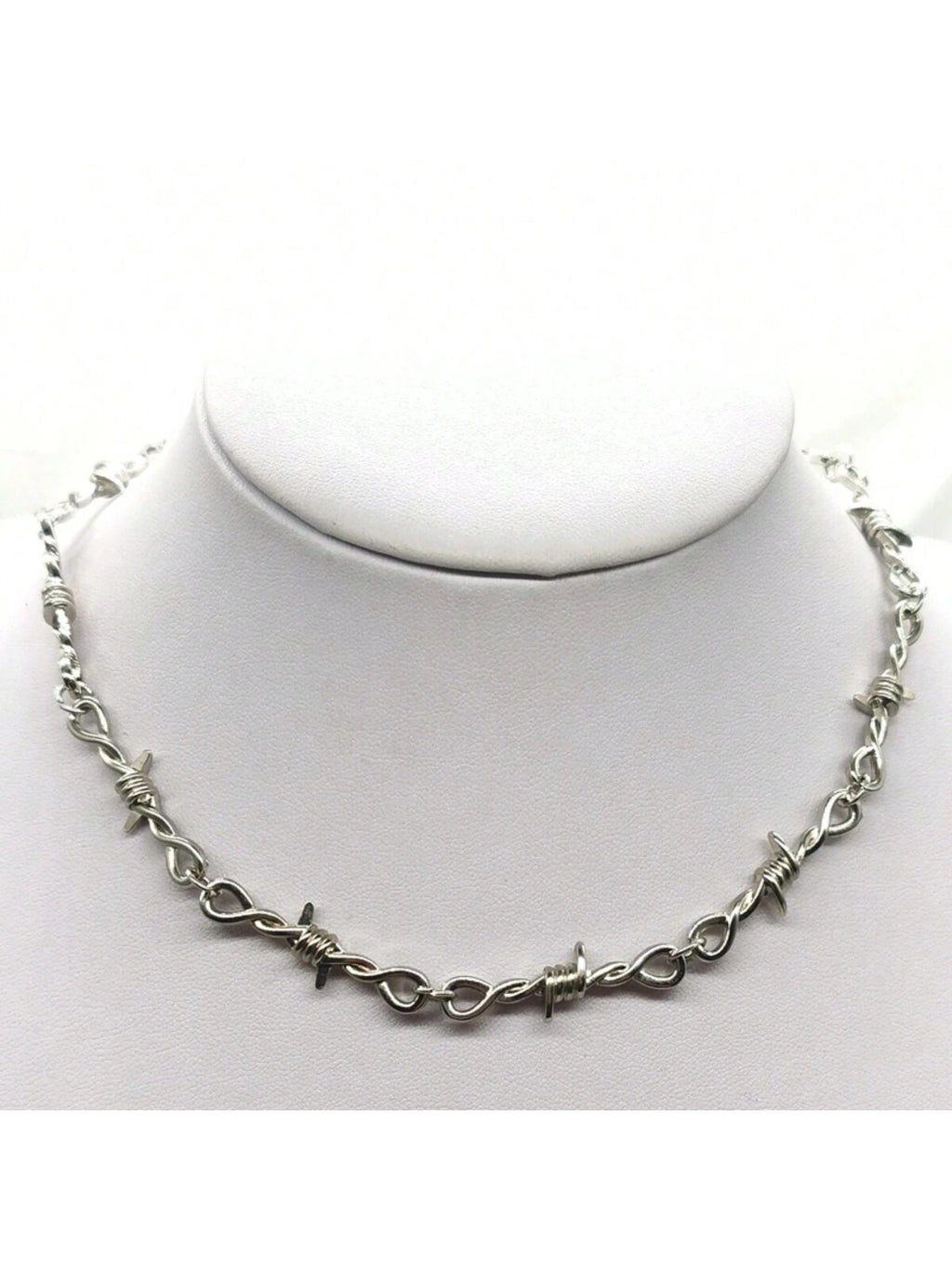 8200 a10-06 Una Pieza collar Nuevo Estilo Gótico Punk De Espino De Hierro