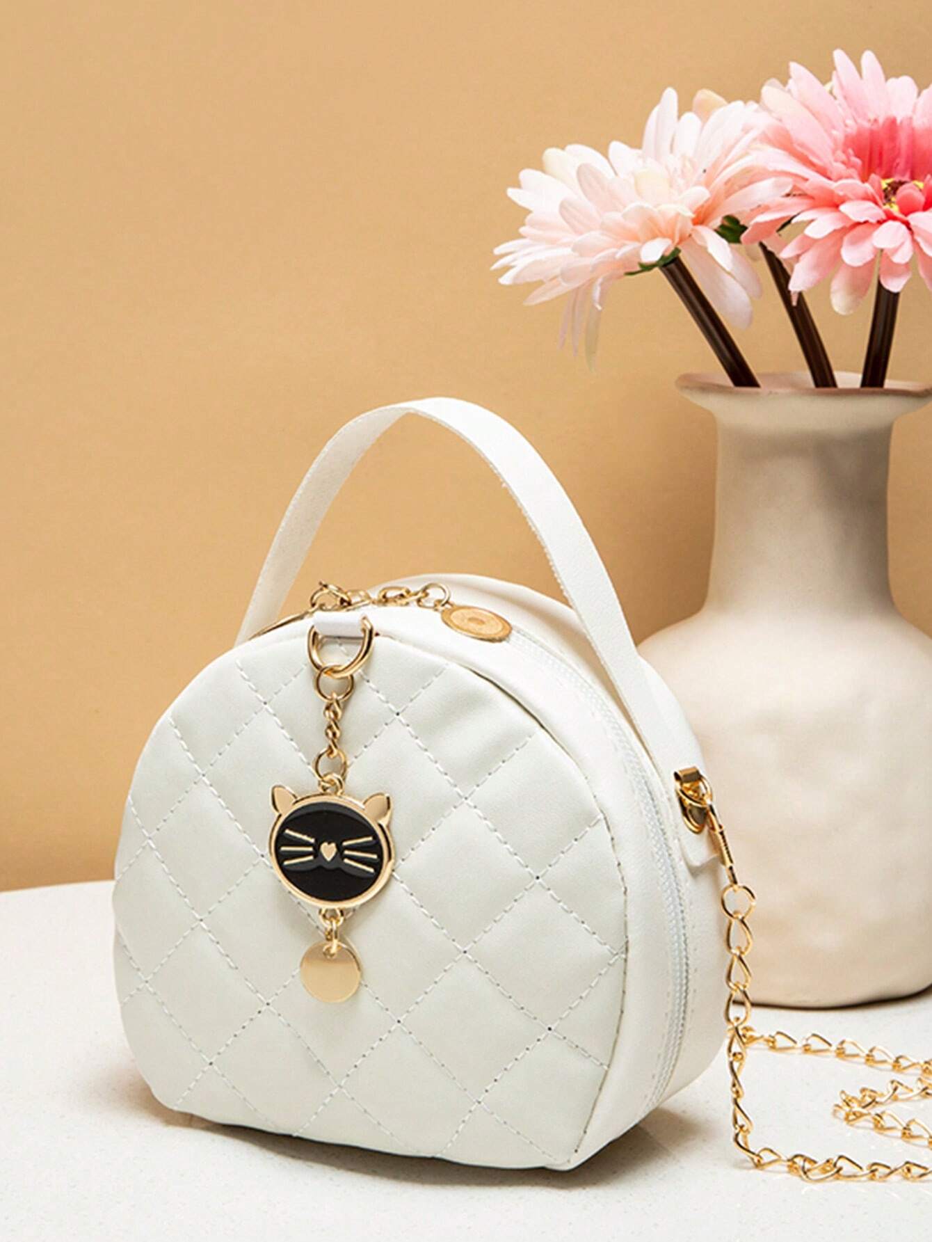 15648 1c-01-08 Mini Bolso Redondo De Cadena 1 Pza
