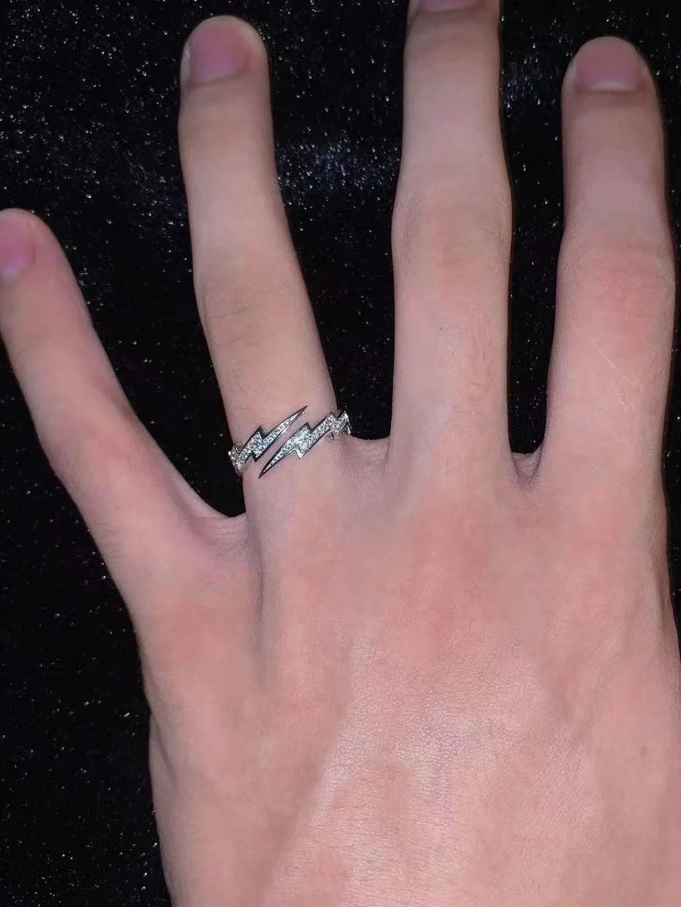 10320 1b-057 Una Pieza De Anillo Abierto Con Rayo