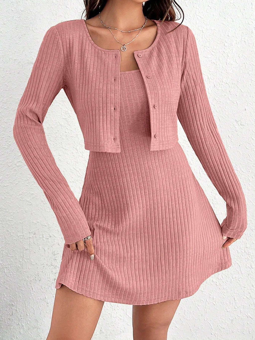 8432 a06-01 Vestido de tirantes & tapeta con botón Cazadora