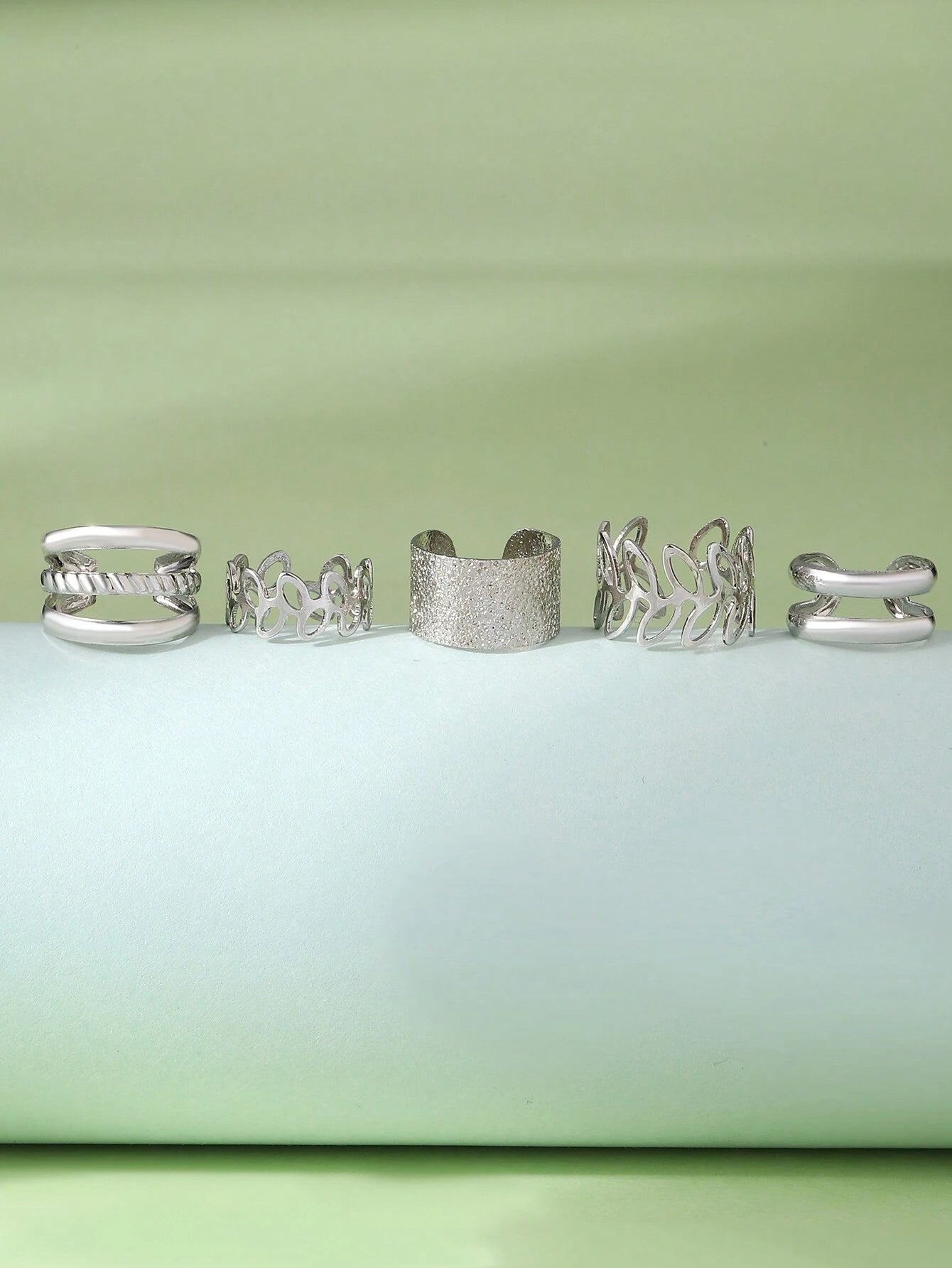 15388 2b-01-03 Pendientes Ajustables Dorados 5 Pzas