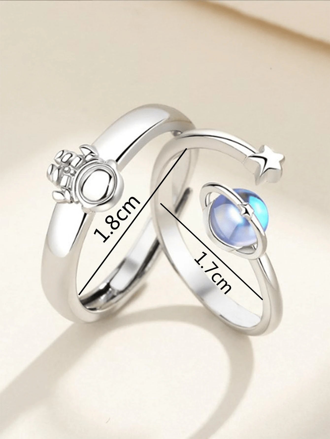 9368 a10-20 Dos Piezas Anillo Hombre Astronauta Happy Planet De Aleación De Cobre