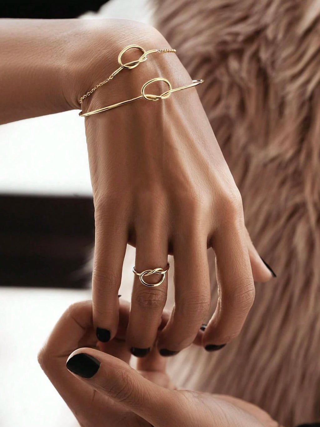 10051 1b-076 Conjunto De Pulsera Y Anillo De Cadena Dorada