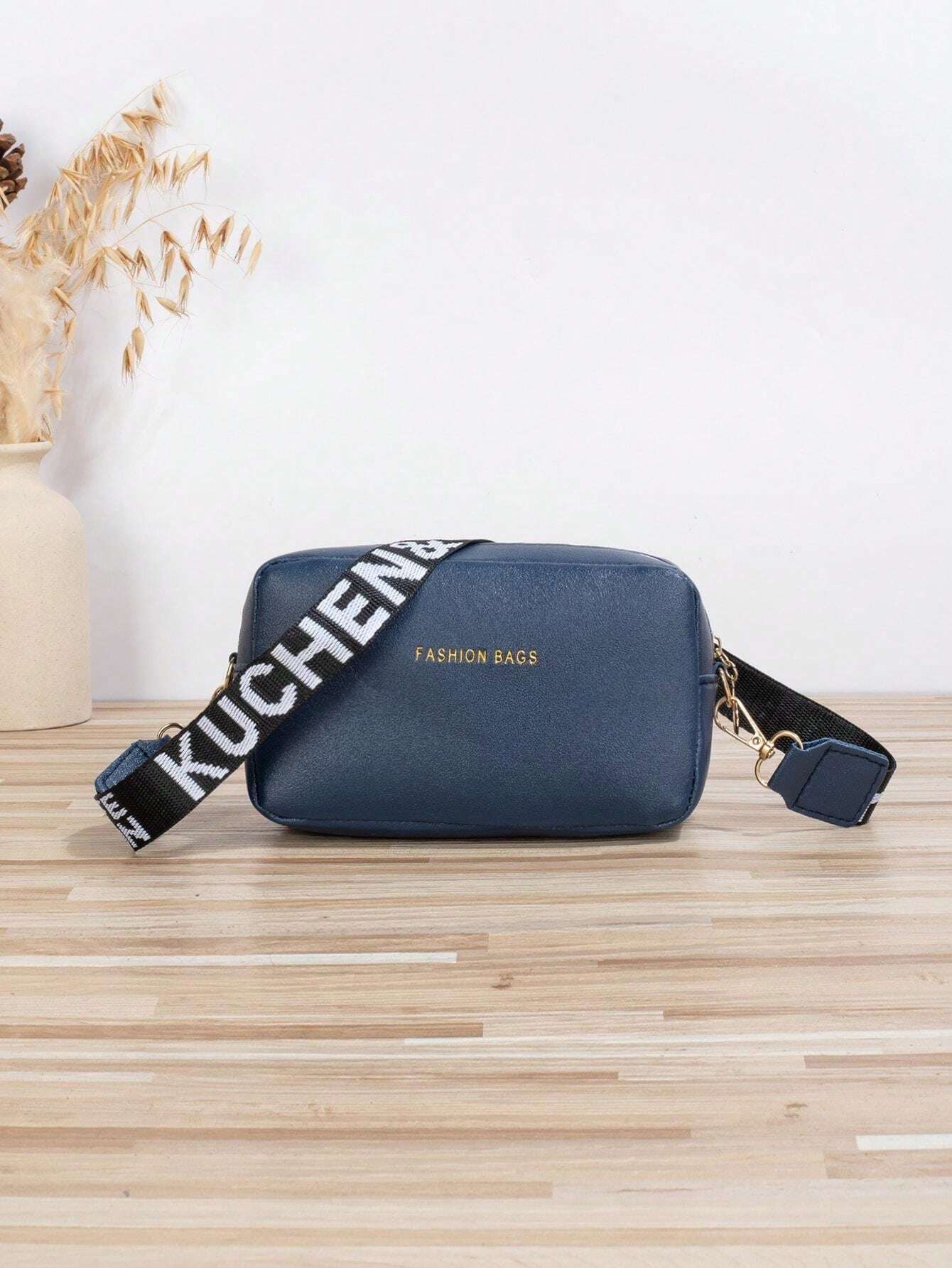 7608 a03-05 bolso Cuadrado Mini Con Estampado De Letras