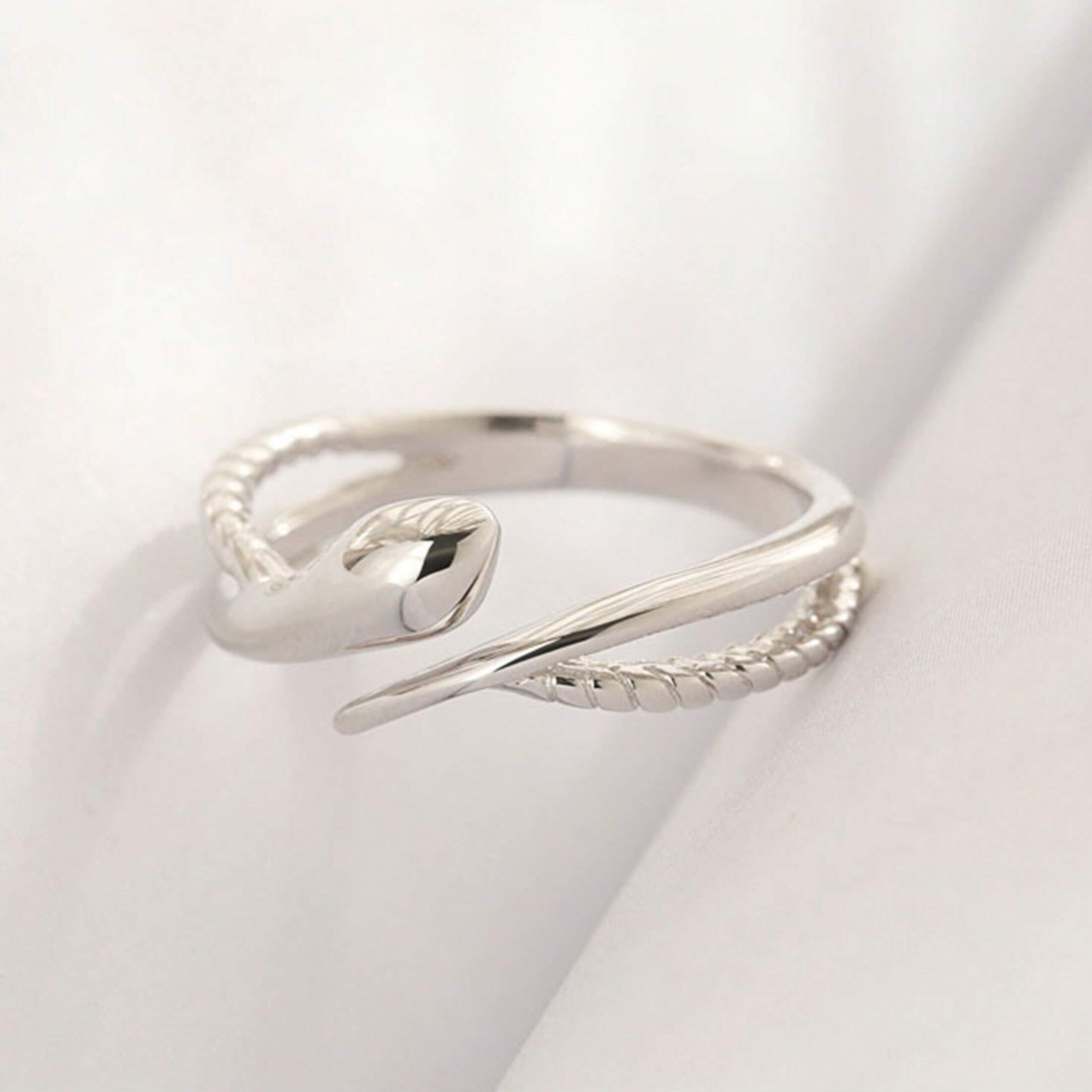 10617 1b-074 Anillo De Serpiente Hecho De Cuerda Para