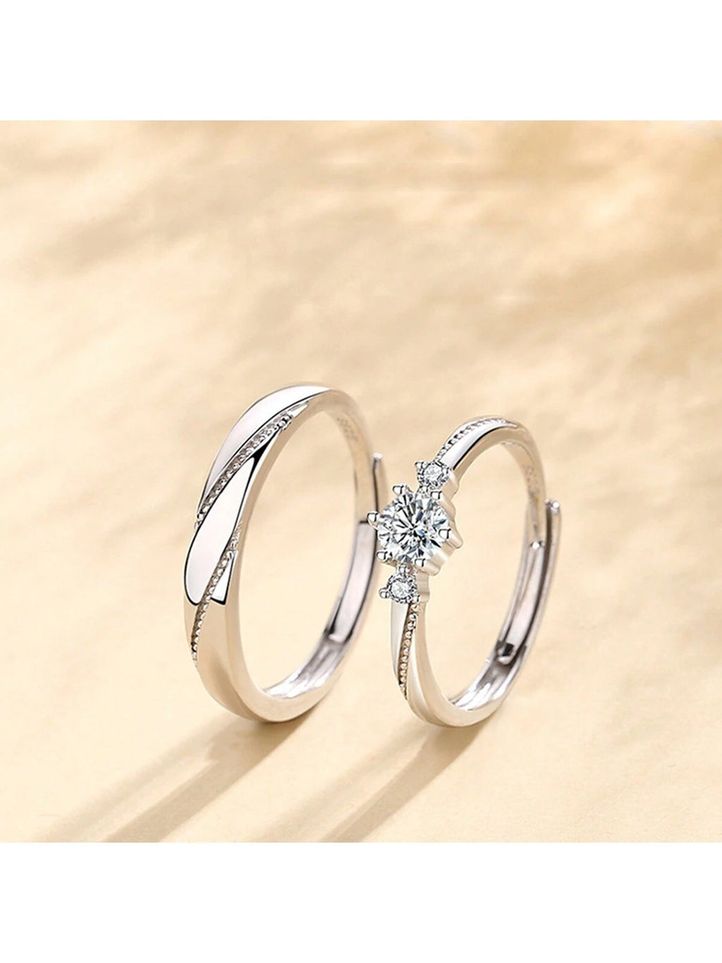 9385 a10-21 Un Set De Anillos Ajustables De Pareja Abiertos Brillantes Y Sencillos En Valentín