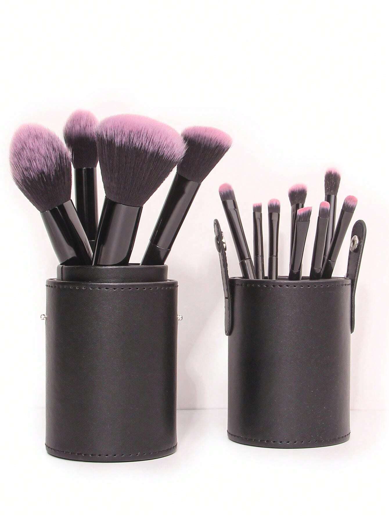 17011 1c-002 Brochas de maquillaje 12 Pzas