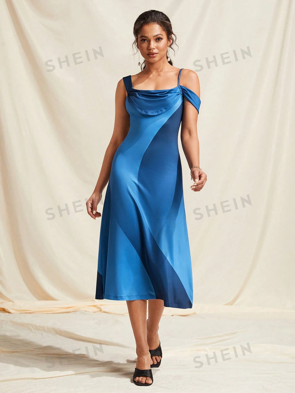 19190 1a-050 Vestido largo asimétrico 1 Pza