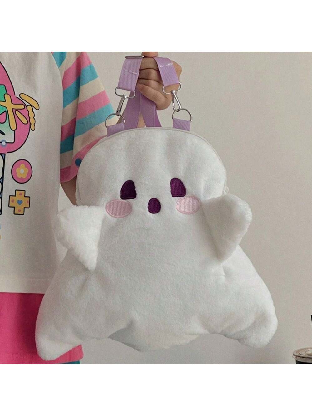 14368 1t-002 Mochila diseño fantasma 1 Pza