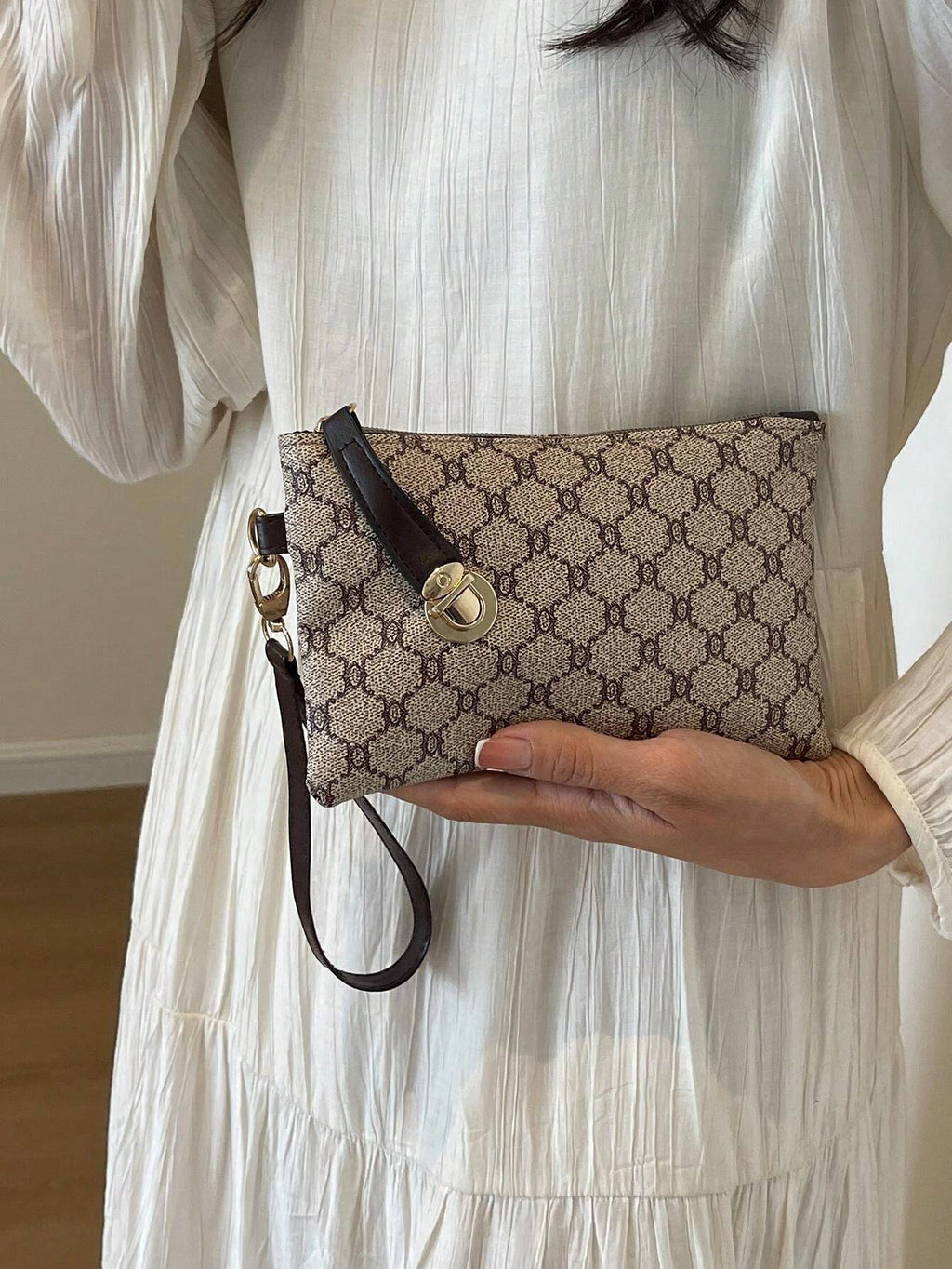 14844 2c-02-03 Bolso De Mano Moderno 1 Pza