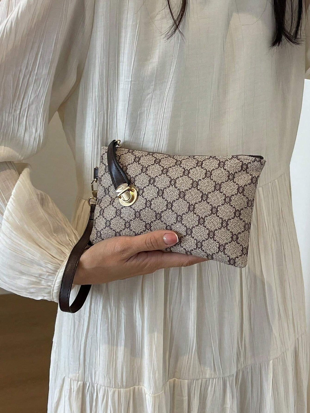 14844 2c-02-03 Bolso De Mano Moderno 1 Pza