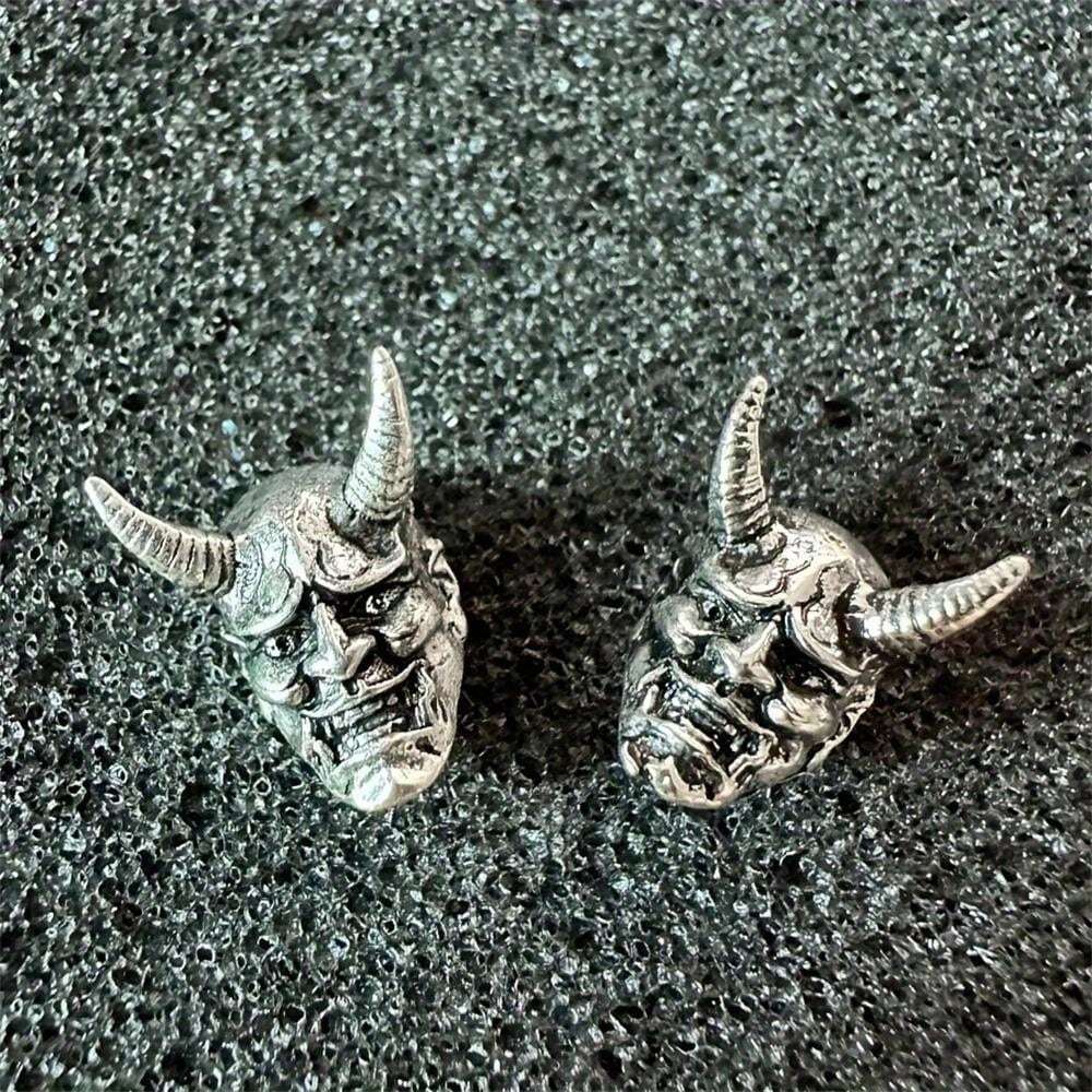 15114 1b-048 Aretes De Espárragos Rojos Fang Y Rakan 2 Pzas