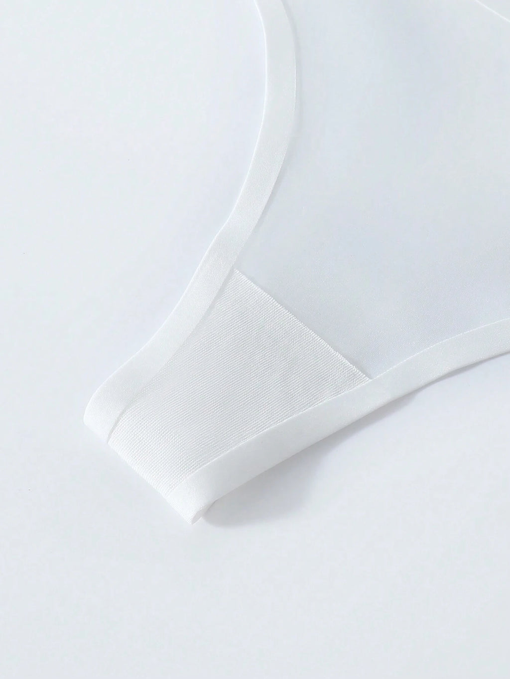 17168 1a-035 Tanga sexy sin costuras de microfibra 1 Pza