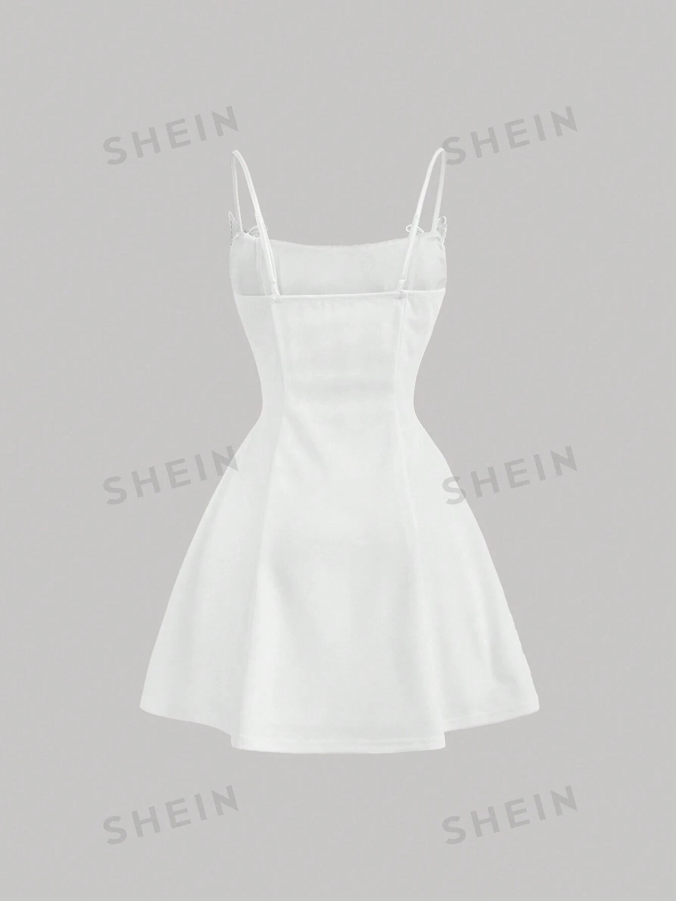 18488 1a-138 Vestido blanco de tirantes con lazo 1 Pza