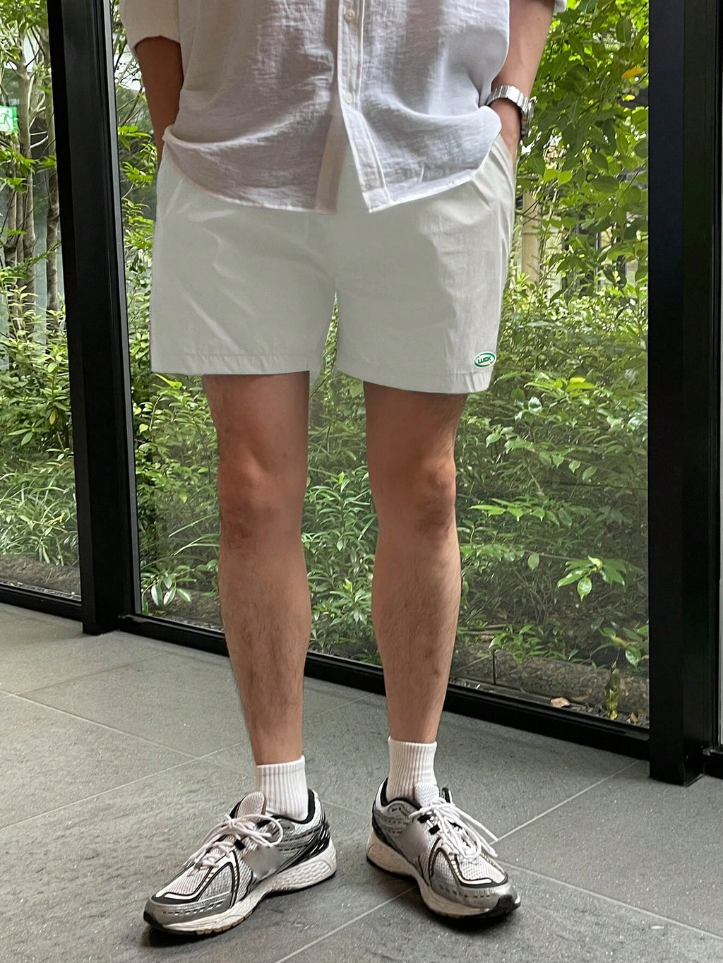 13810 1t-012 Shorts casuales holgados para hombre con cintura de cordón